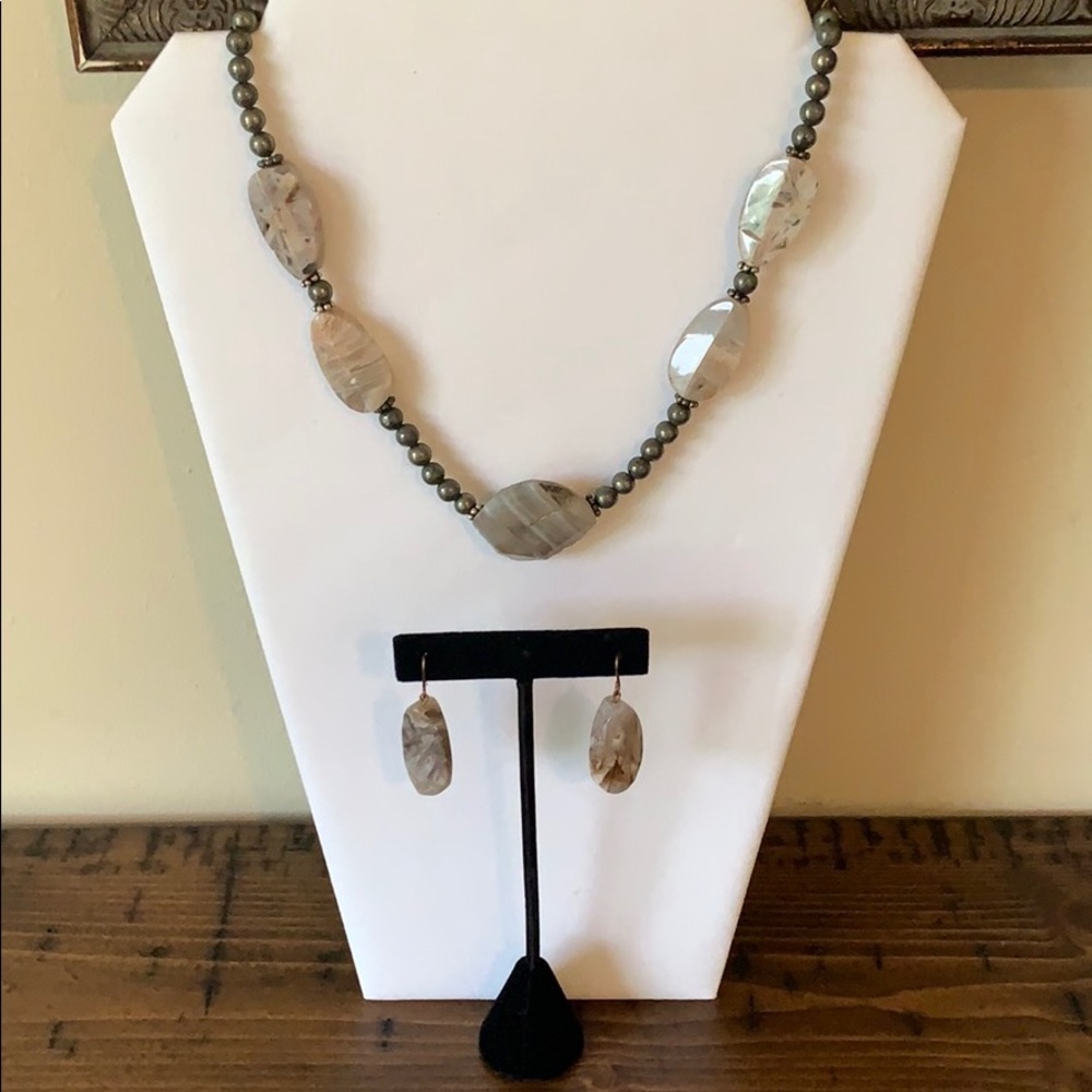 Set - Necklace & Earring set - Fancy Agate & Pyrite